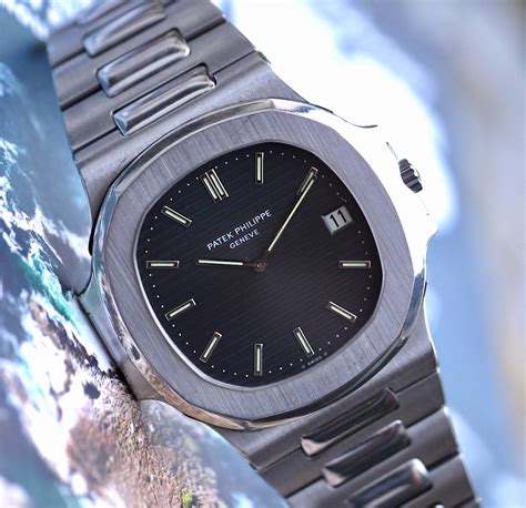 patek philippe 1982 pris|patek philippe 3700 watch.